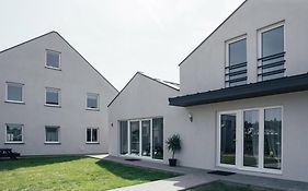 Słoneczna Bryza - domek, pokoje i apartamenty